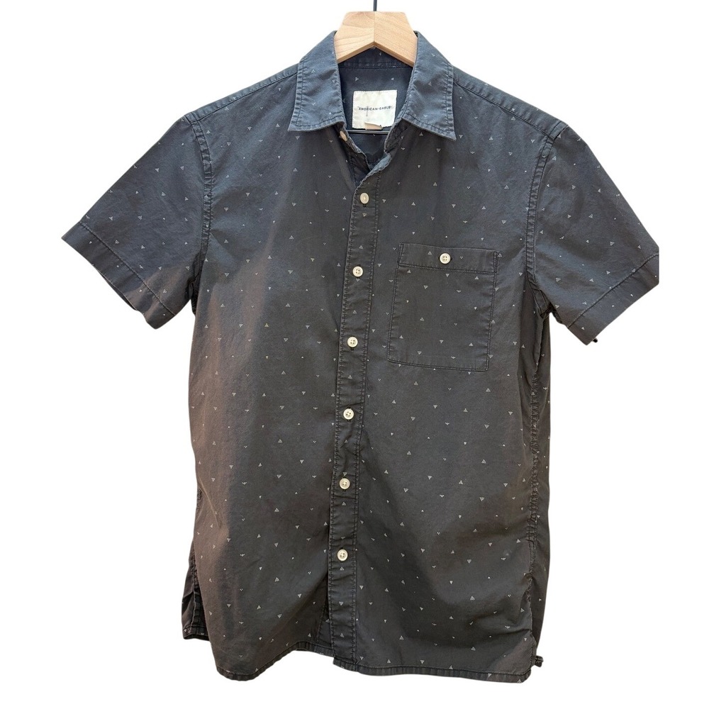 American Eagle Men's Short Sleeve Button Down Shirt XS (XL/L‎ Boys) Gray